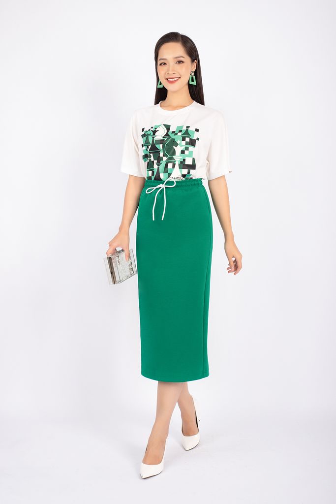 BAT92723 - Áo thun dạo phố vải cotton dáng suông thân ngực in họa tiết trang trí - PANTIO