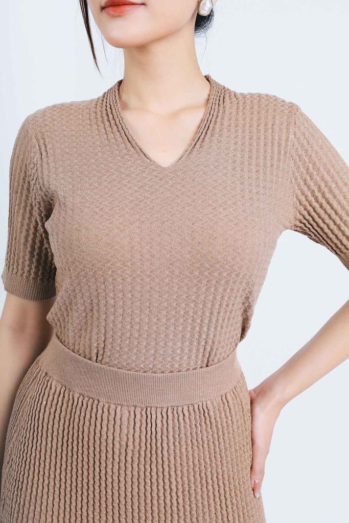 BOL446 - Áo len thời trang cao cấp dáng ôm co giãn cổ xẻ chữ V tay ngắn - PANTIO