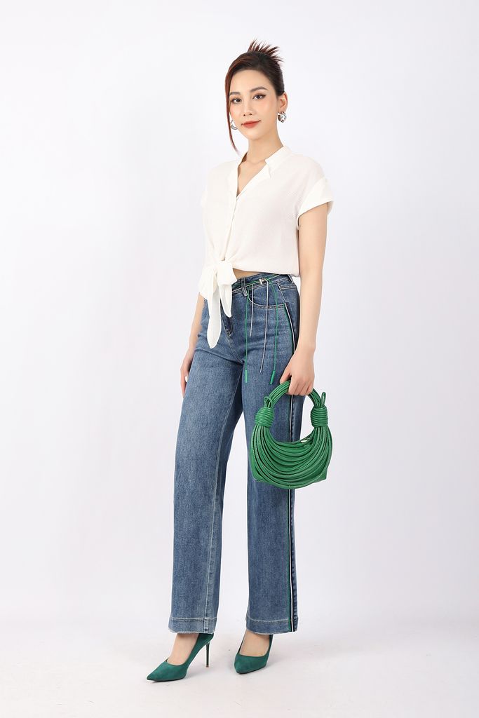 FAS33482 - Áo kiểu công sở vải thô lụa dáng croptop buộc nơ eo cổ kiểu vai chờm tay liền lên gấu - PANTIO