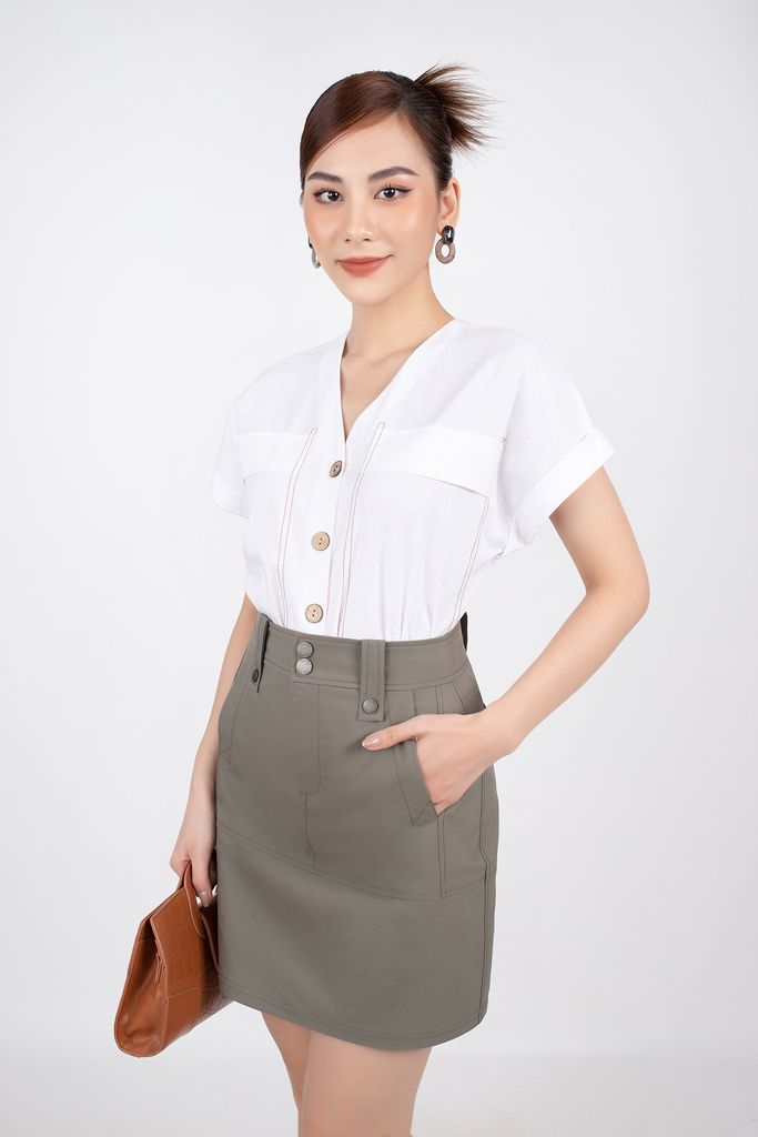 FAS73398 - Áo sơ mi dạo phố vải linen dáng suông cổ V tay liền đính cúc bọc - PANTIO