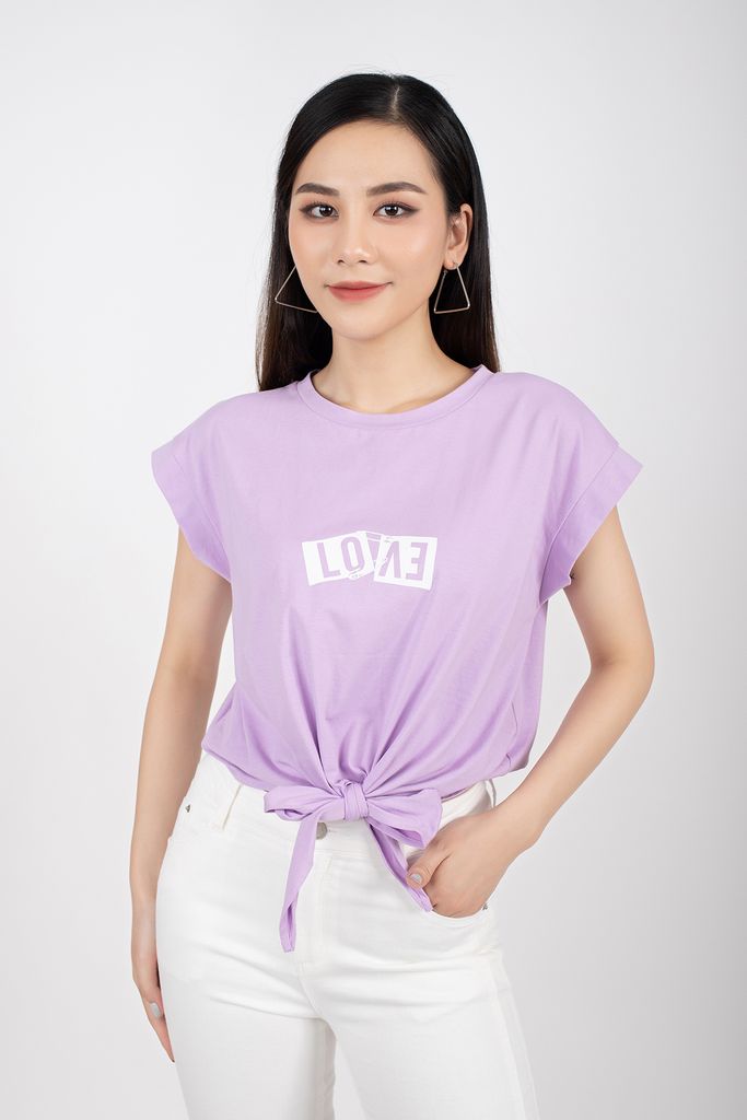 FAT3213 - Áo thun dạo phố vải cotton dáng suông vai chờm thân trước in hình buộc nơ - Pantio.vn