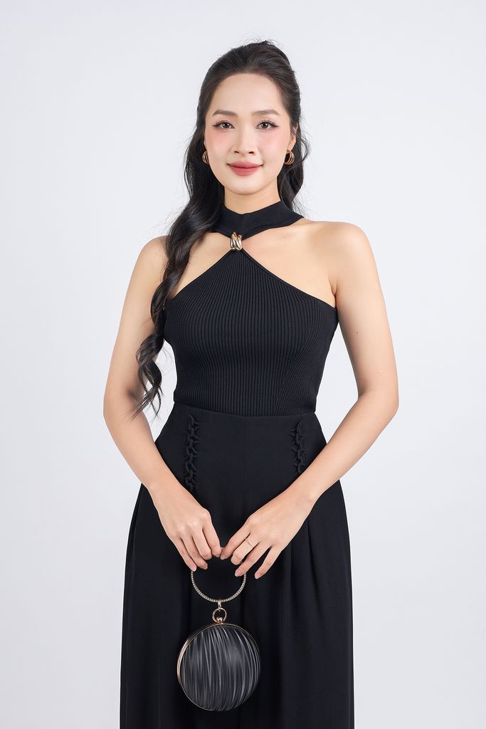 FAT5395 - Áo len cao cấp dáng ôm ngực yếm đính kim loại trang trí - PANTIO