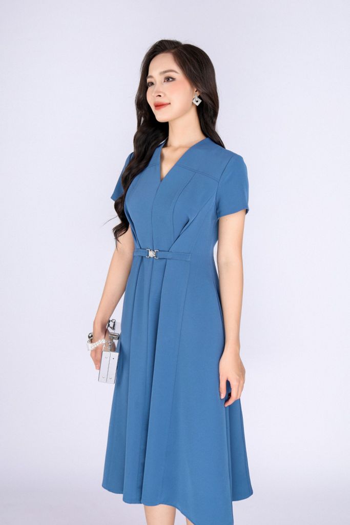 FDC34071 - Đầm công sở vải tuytsi dáng xoè cổ V-cut eo đai cài tạo ly xếp khoá thân sau - PANTIO