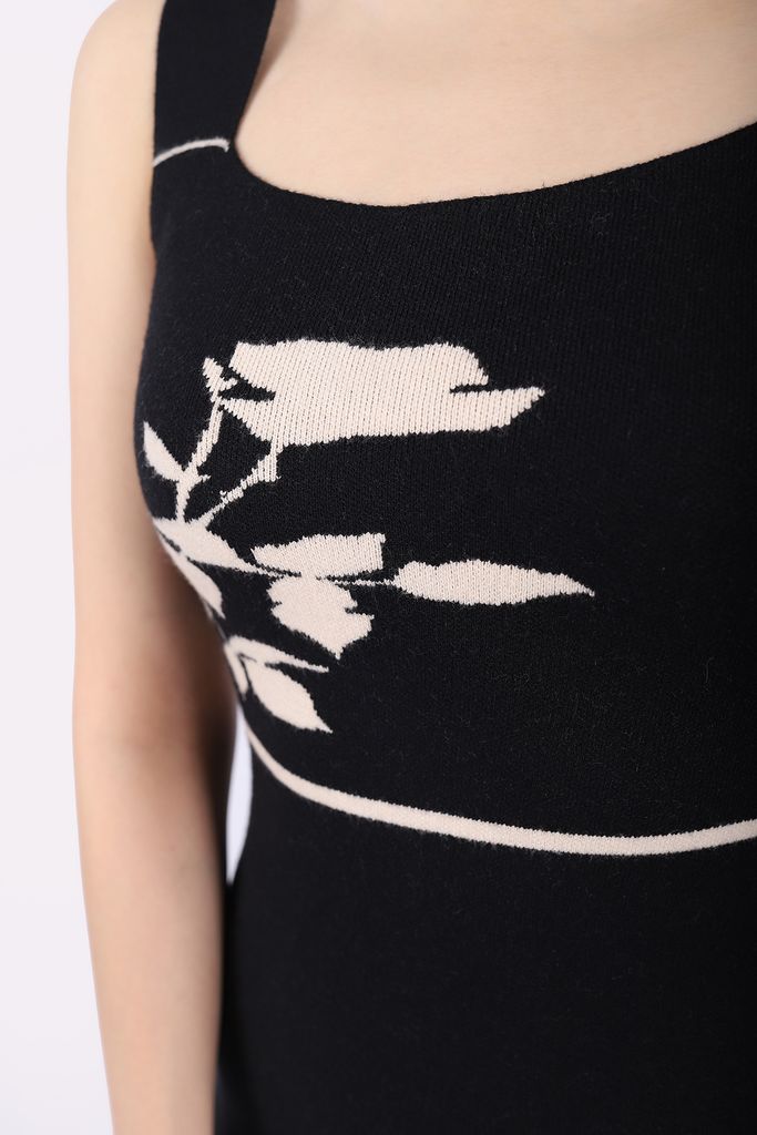 FDO013 - Đầm len cao cấp dáng ôm cổ vuông hai dây bản to thân dệt họa tiết trang trí - PANTIO