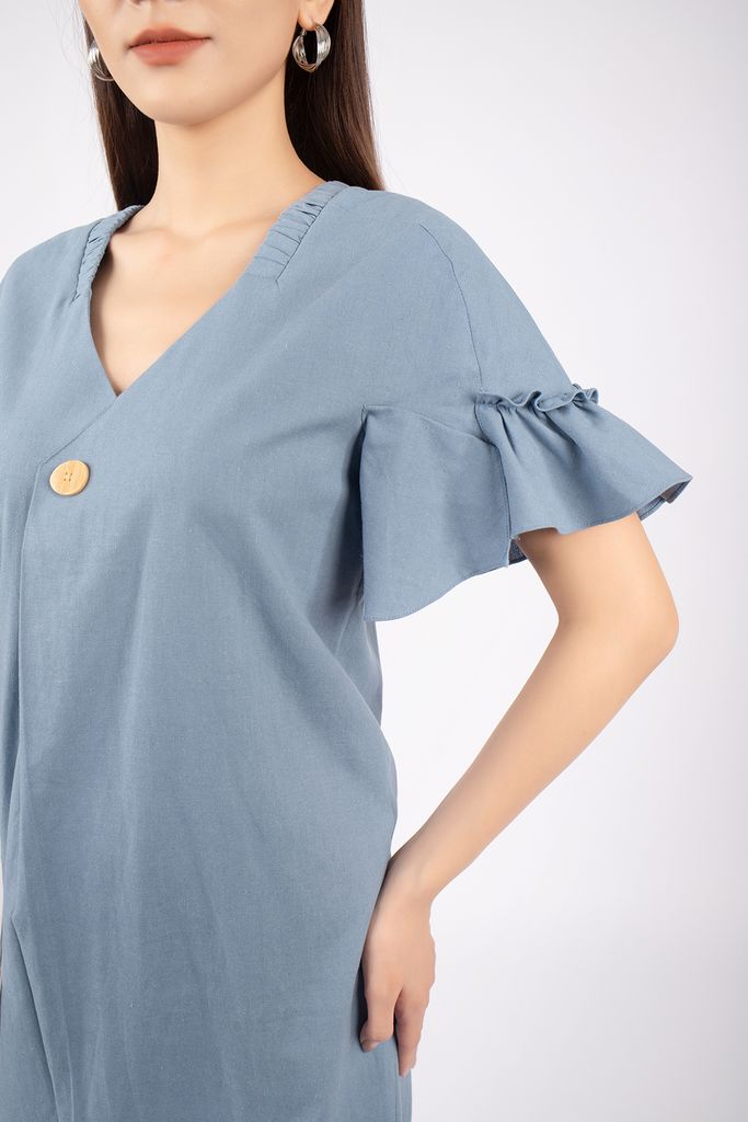 FDP33002 - Đầm dạo phố vải linen dáng suông cổ V tay loe phối bèo - PANTIO