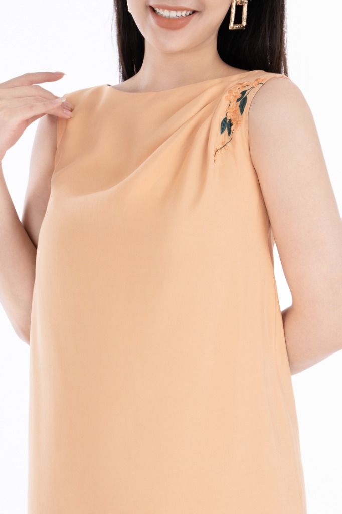 FDP52640 - Đầm dạo phố chất liệu thô đũi dáng suông - PANTIO