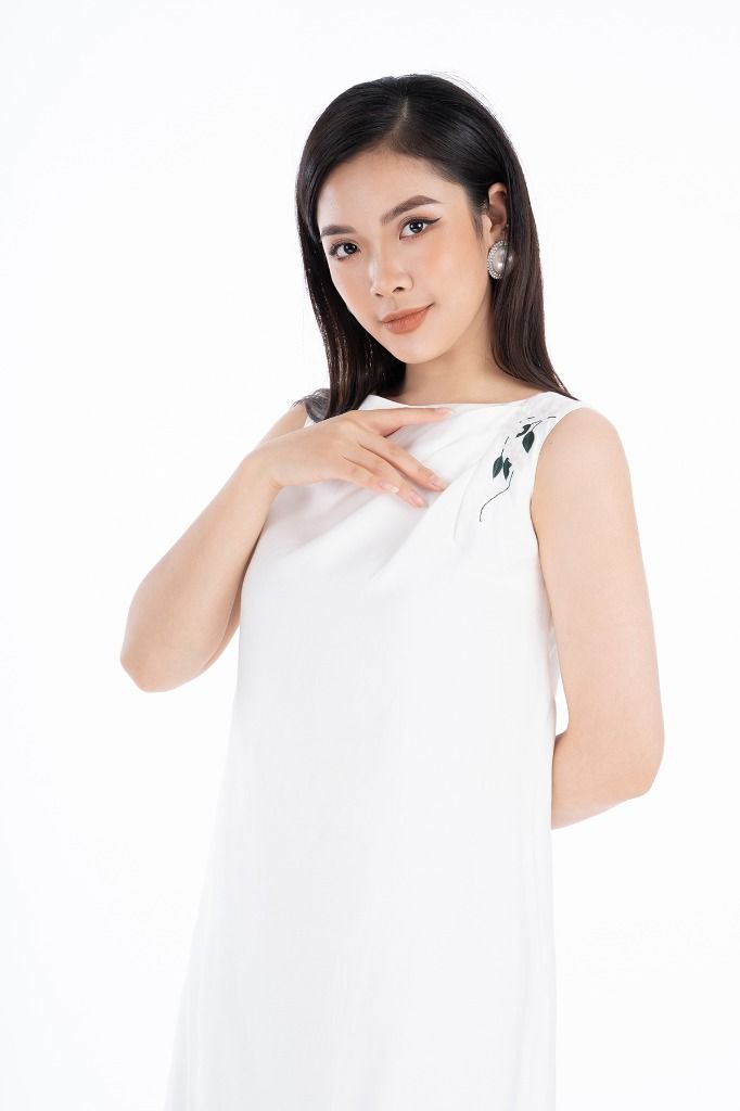 FDP52640 - Đầm dạo phố chất liệu thô đũi dáng suông - PANTIO