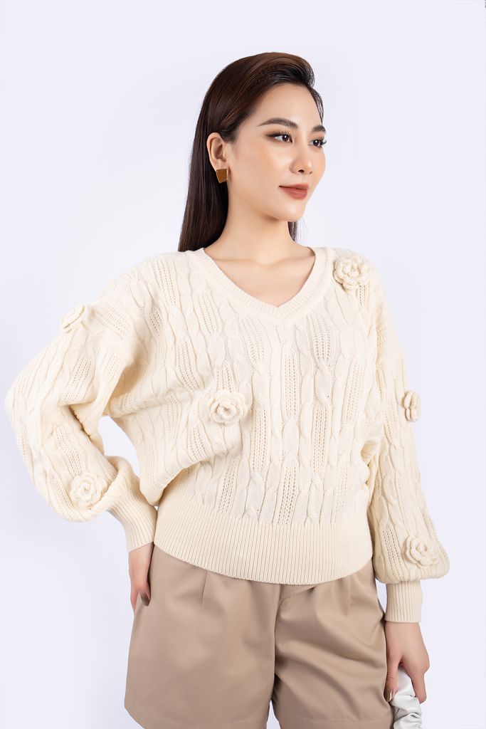 FOL269 - Áo len cao cấp dáng suông cổ V tay cánh rơi phối hoa đính trang trí - PANTIO