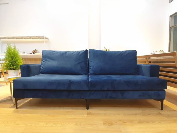  Sofa Bắc Âu chân sắt. 