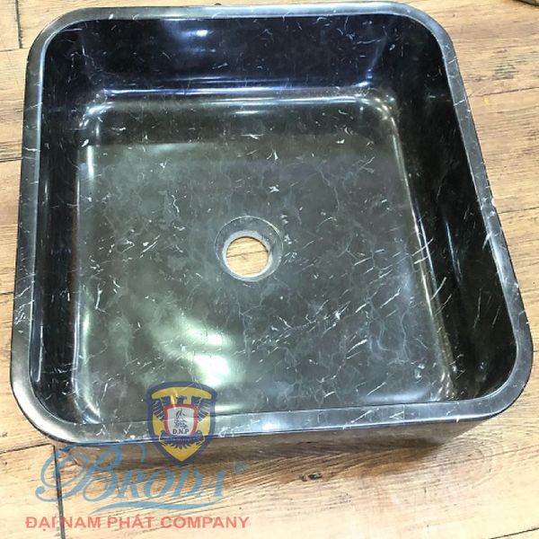 LAVABO TÔ ĐÁ TỰ NHIÊN VUÔNG ĐEN BRODA