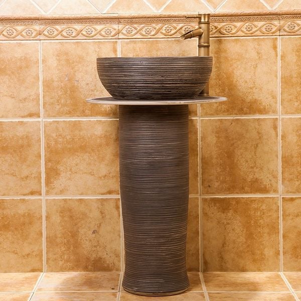 LAVABO RỬA MẶT GỐM SỨ SÂN VƯỜN BRODA 188