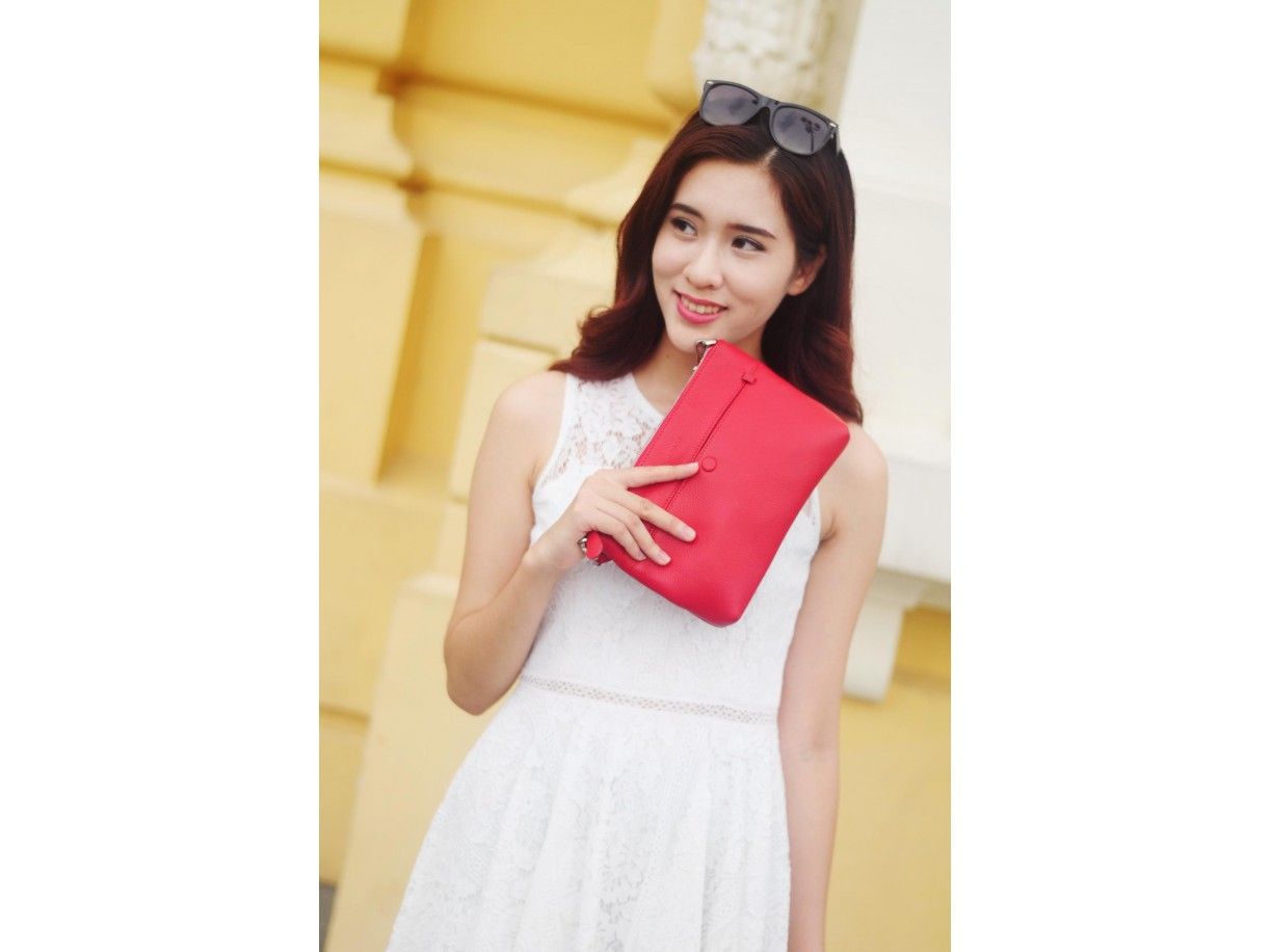 CROSSBODY BAG - IN NATURAL MILLED LEATHER - RED