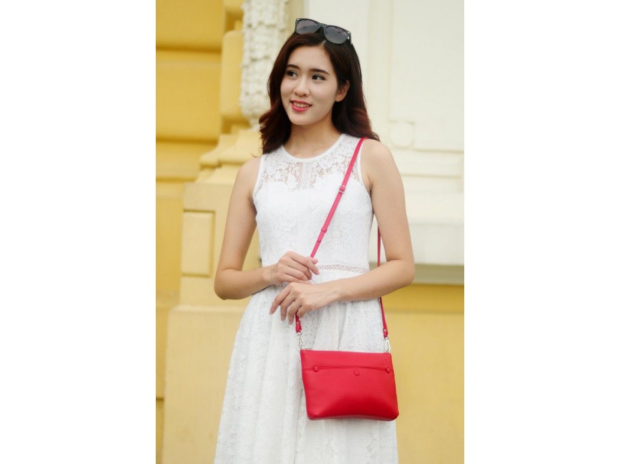 CROSSBODY BAG - IN NATURAL MILLED LEATHER - RED