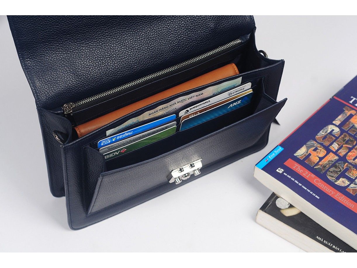 Bag - In Natural Milled Leather - Blue Navy