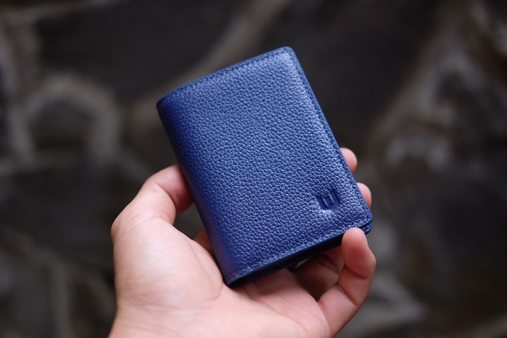 HESTIA- Ví 2 gấp nhỏ gọn Unisex da thật màu đen - IQ20-10