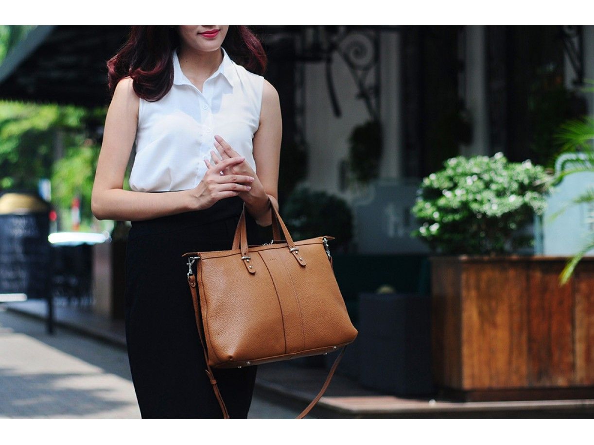 ORATOR - IN NATURAL MILLED LEATHER - BROWN