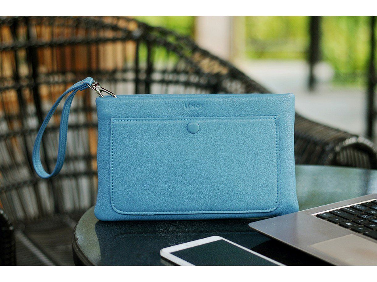 CLUTCH PLUS - IN NATURAL MILLED LEATHER - BLUE CERULEAN