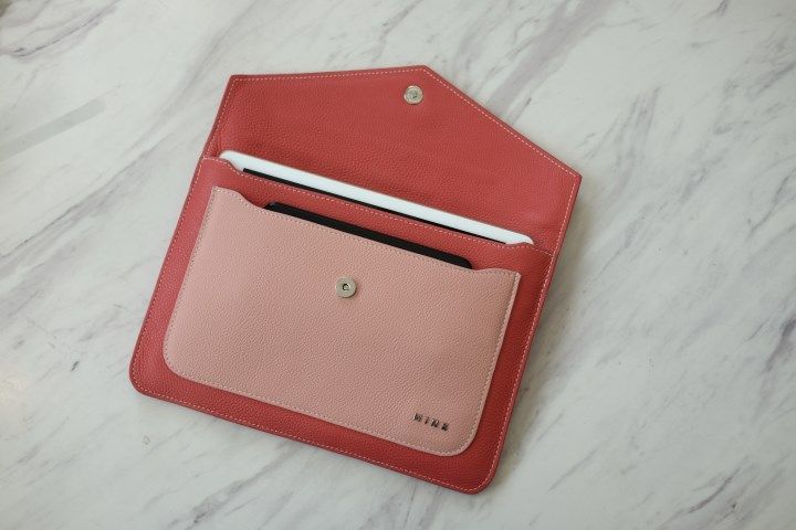 HERA Tablet Clutch IW05-4532