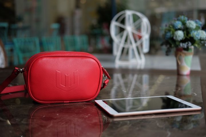 ELEGANT Crossbody Bag - IW08-35