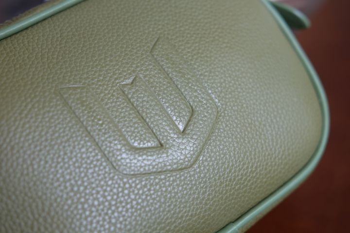 ELEGANT Crossbody Bag IW08-61