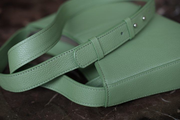 BERRY- Túi đeo chéo, đeo vai da bò thật màu xanh lá cây IT05-64