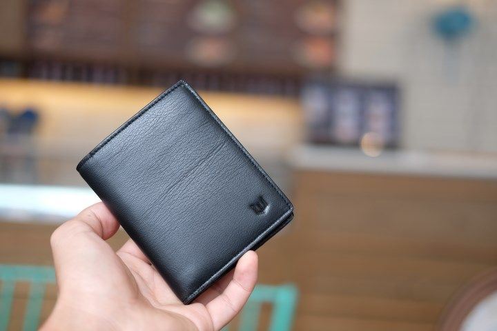 BOM- Ví da nam da dê thật dáng đứng màu đen IQ566-10