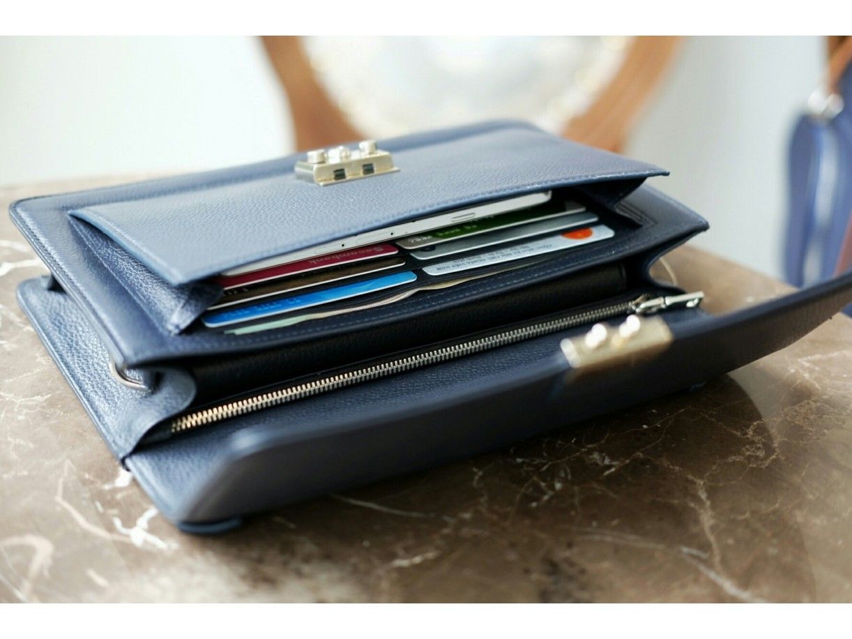 Bag - In Natural Milled Leather - Blue Navy