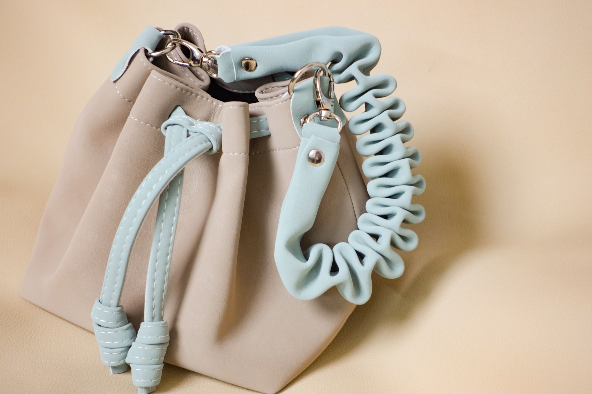 MATTE DAISY M
