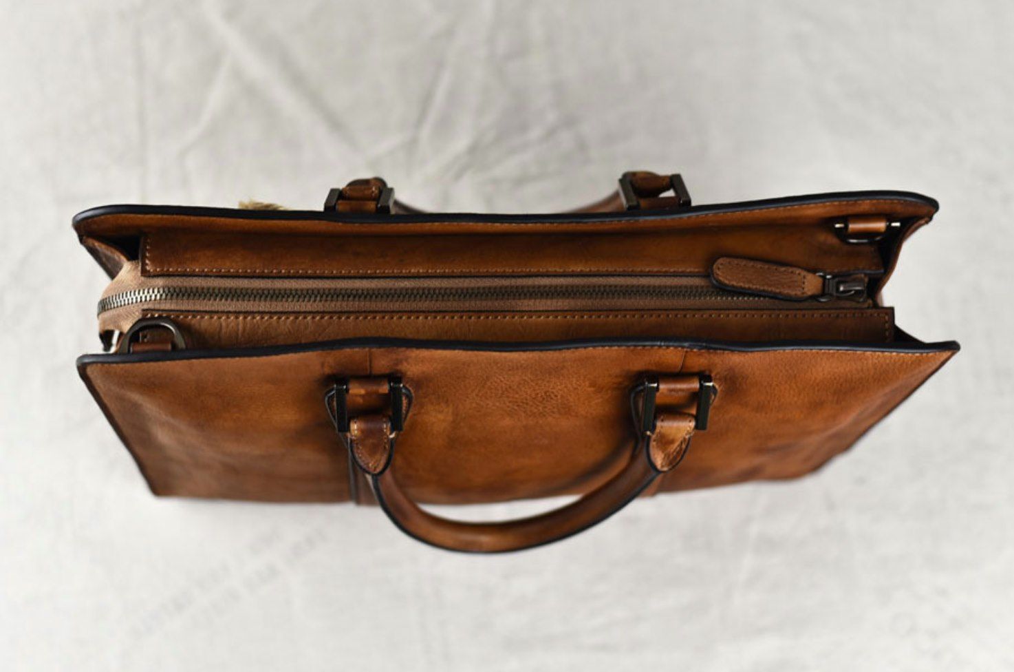 Cặp Da Bò VEG Patina Italy Cao Cấp Xách Tay Đựng Laptop & Hồ Sơ Bussiness Men SBM282