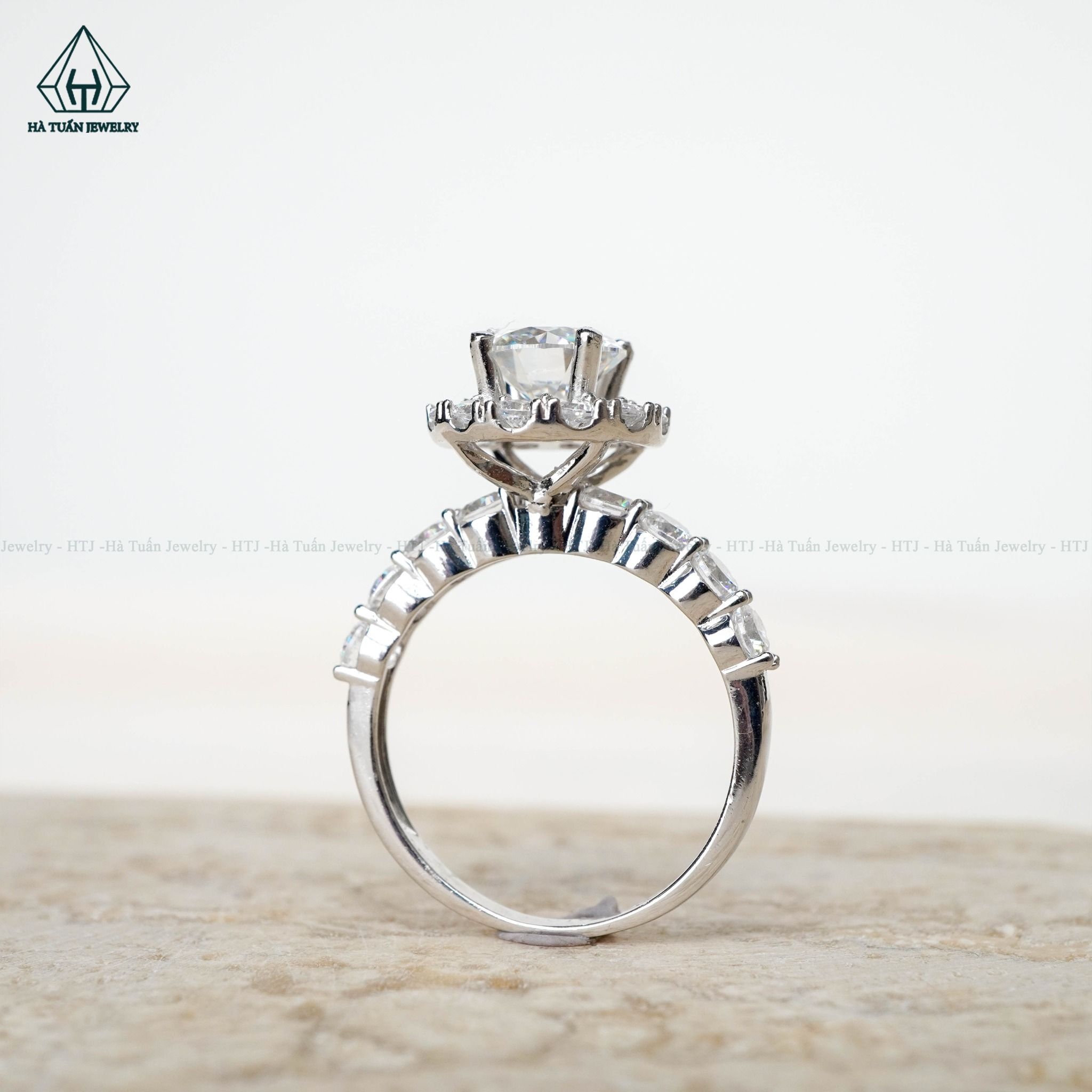 RX386 7mm Nhẫn nữ halo
