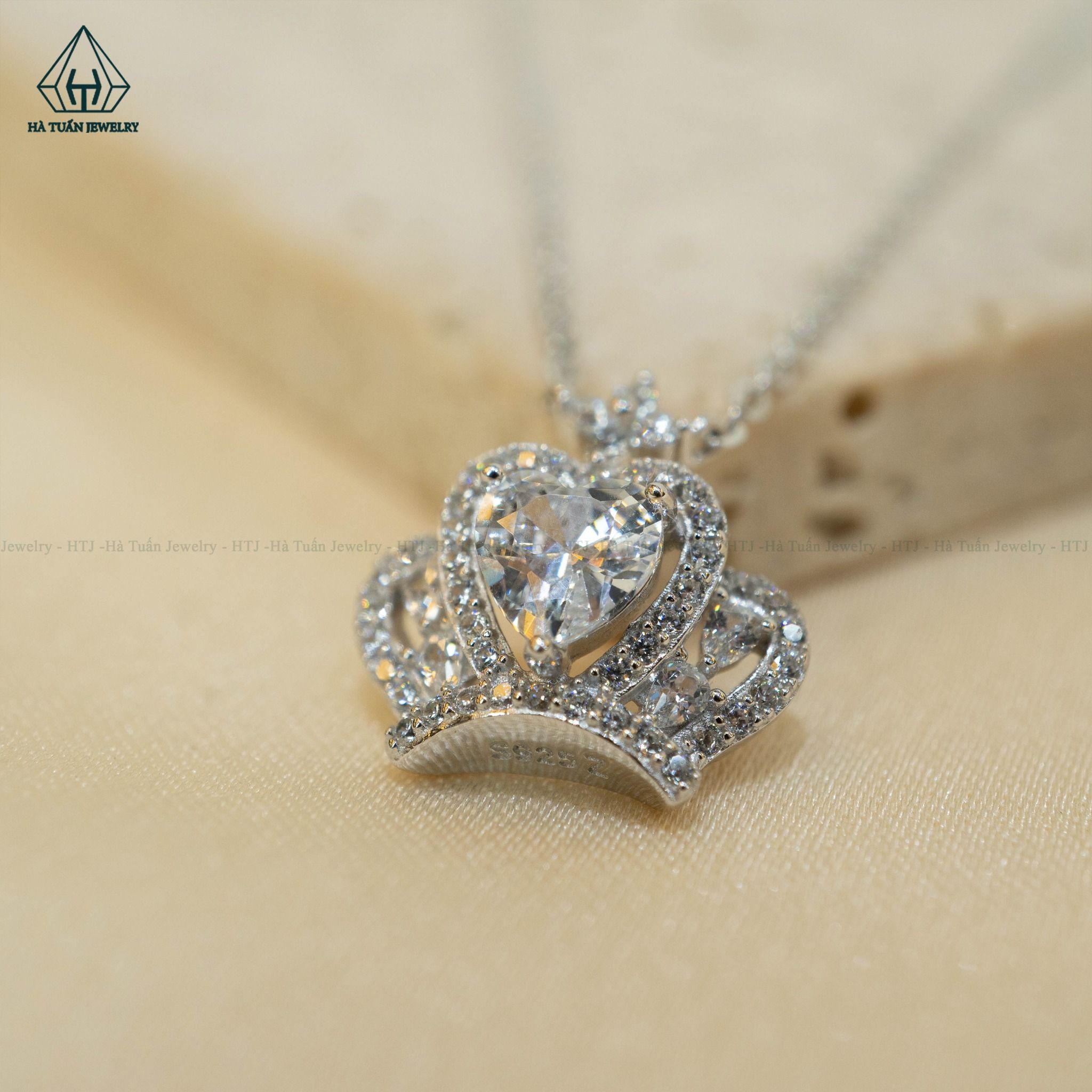 N530 Dây mặt liền vương miện