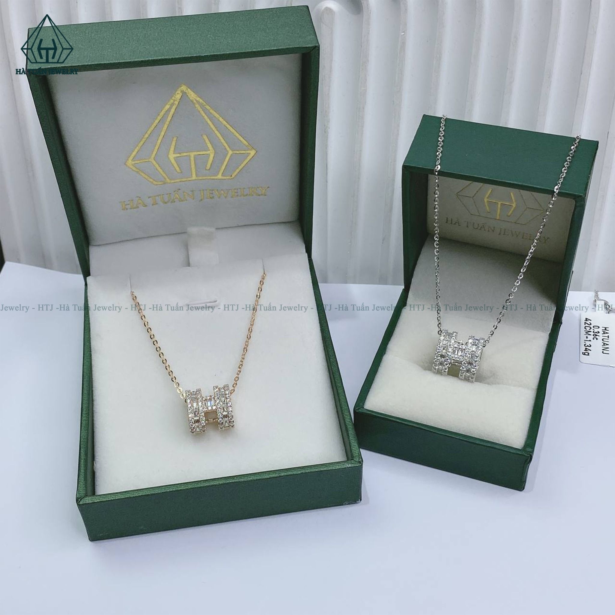 PG039 VH18K Mặt dây chữ H