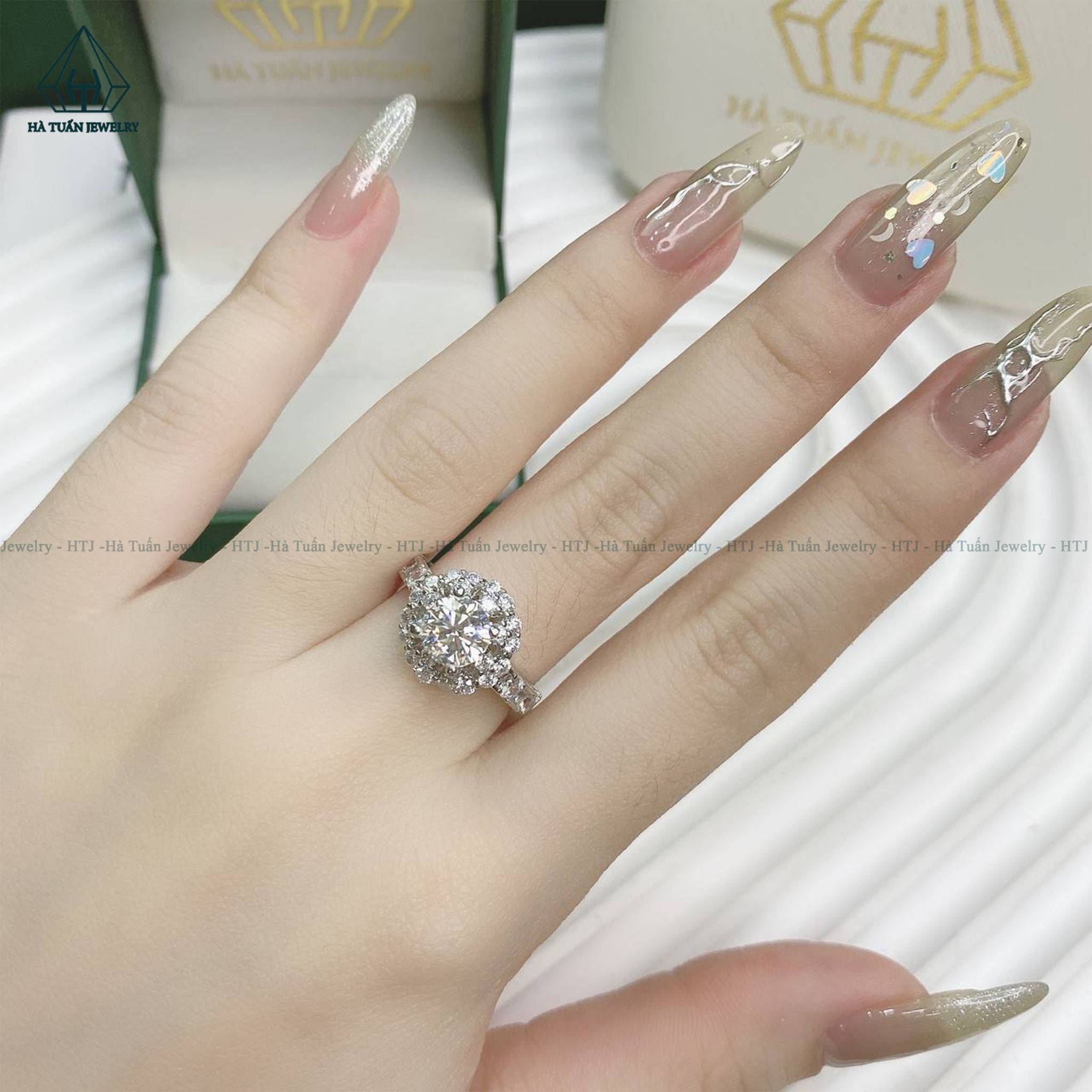 RX330 6.3mm Nhẫn nữ phối tấm baguette