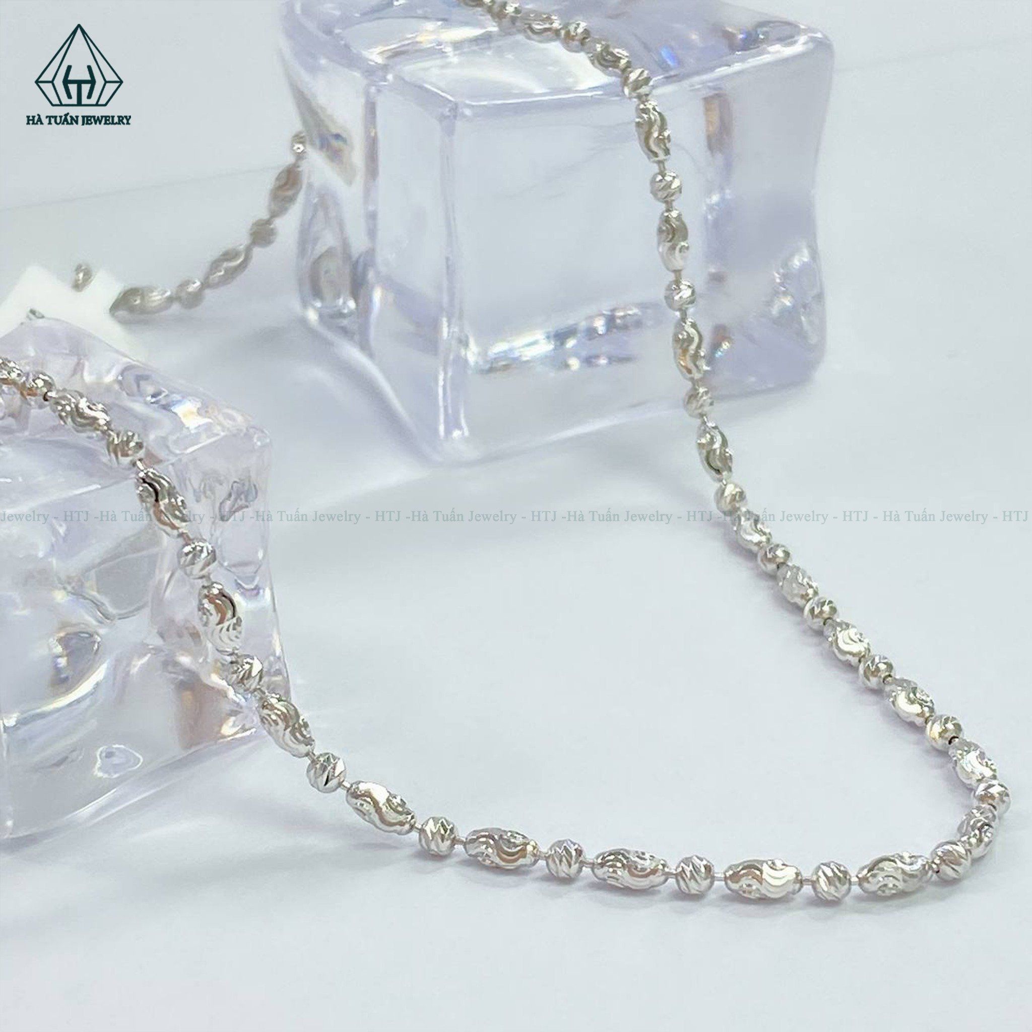 A369 Lắc chân bi móc máy