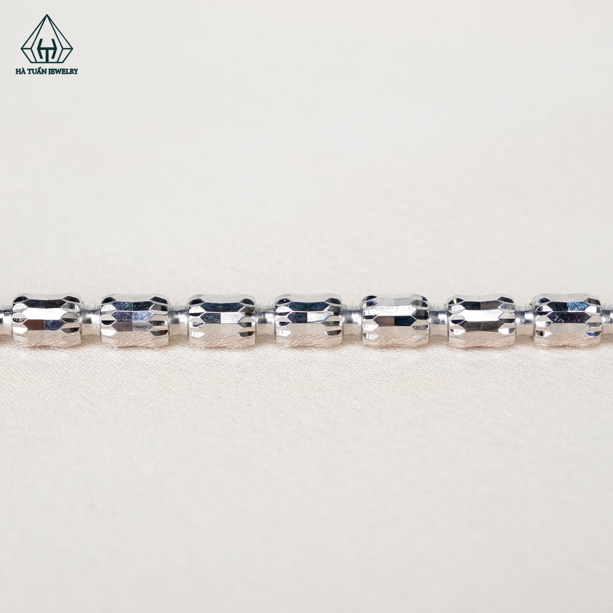 NCX051 Dây chuyền bi đốt trúc 3mm