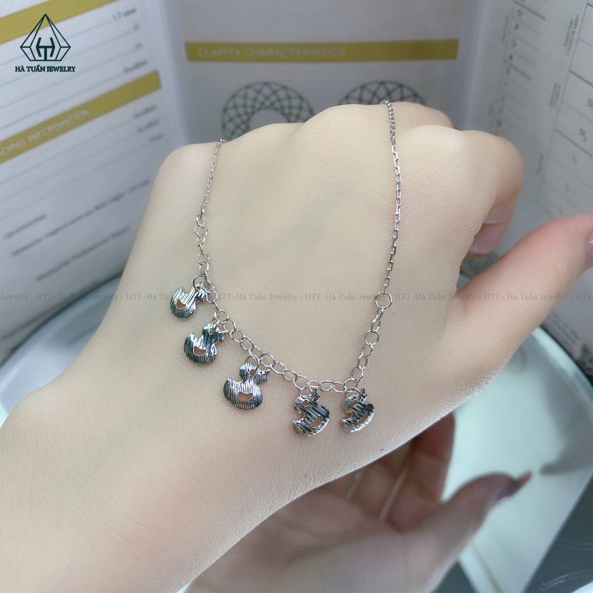 A281 Lắc chân vịt rơi