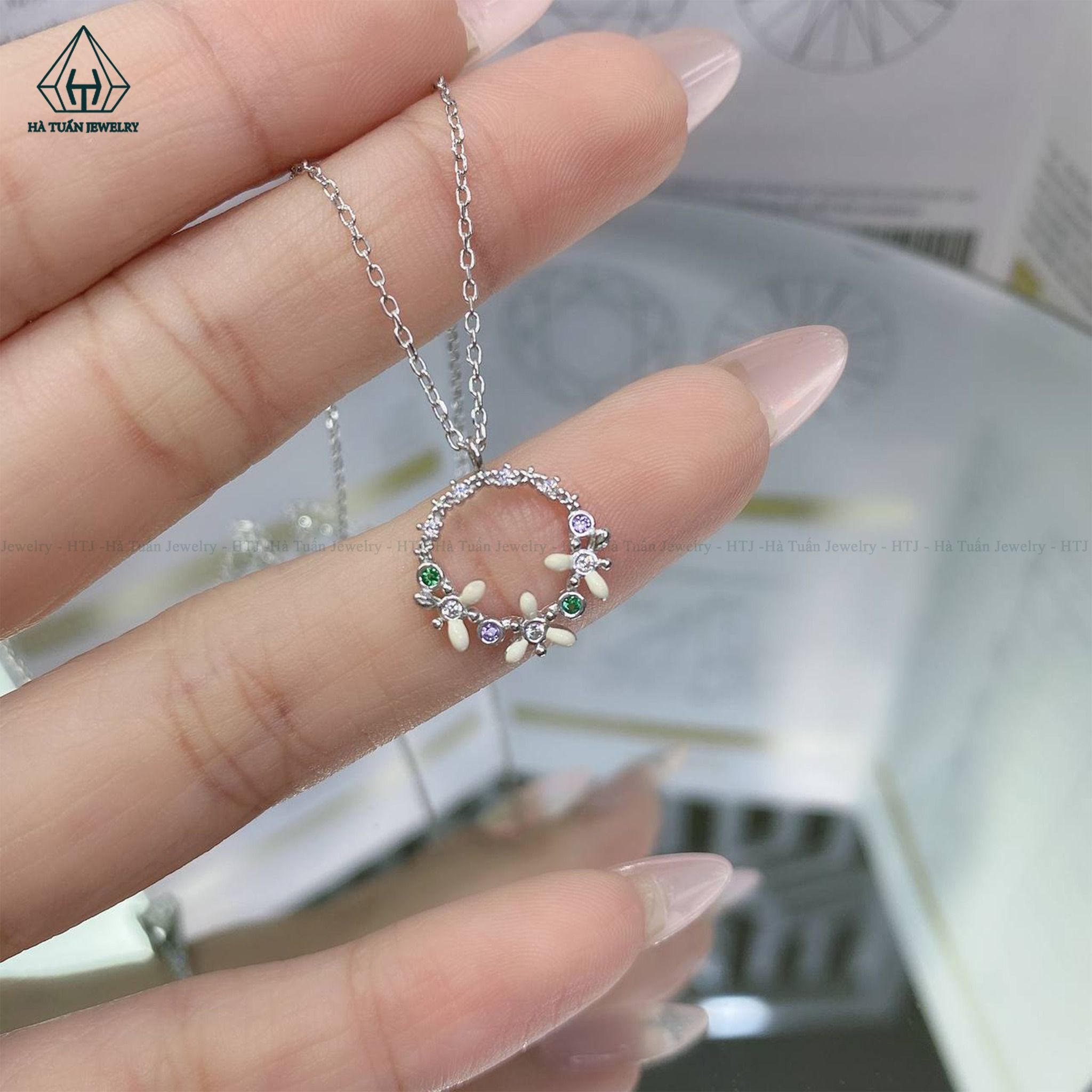 N443 Dây chuyền mặt tròn đá màu
