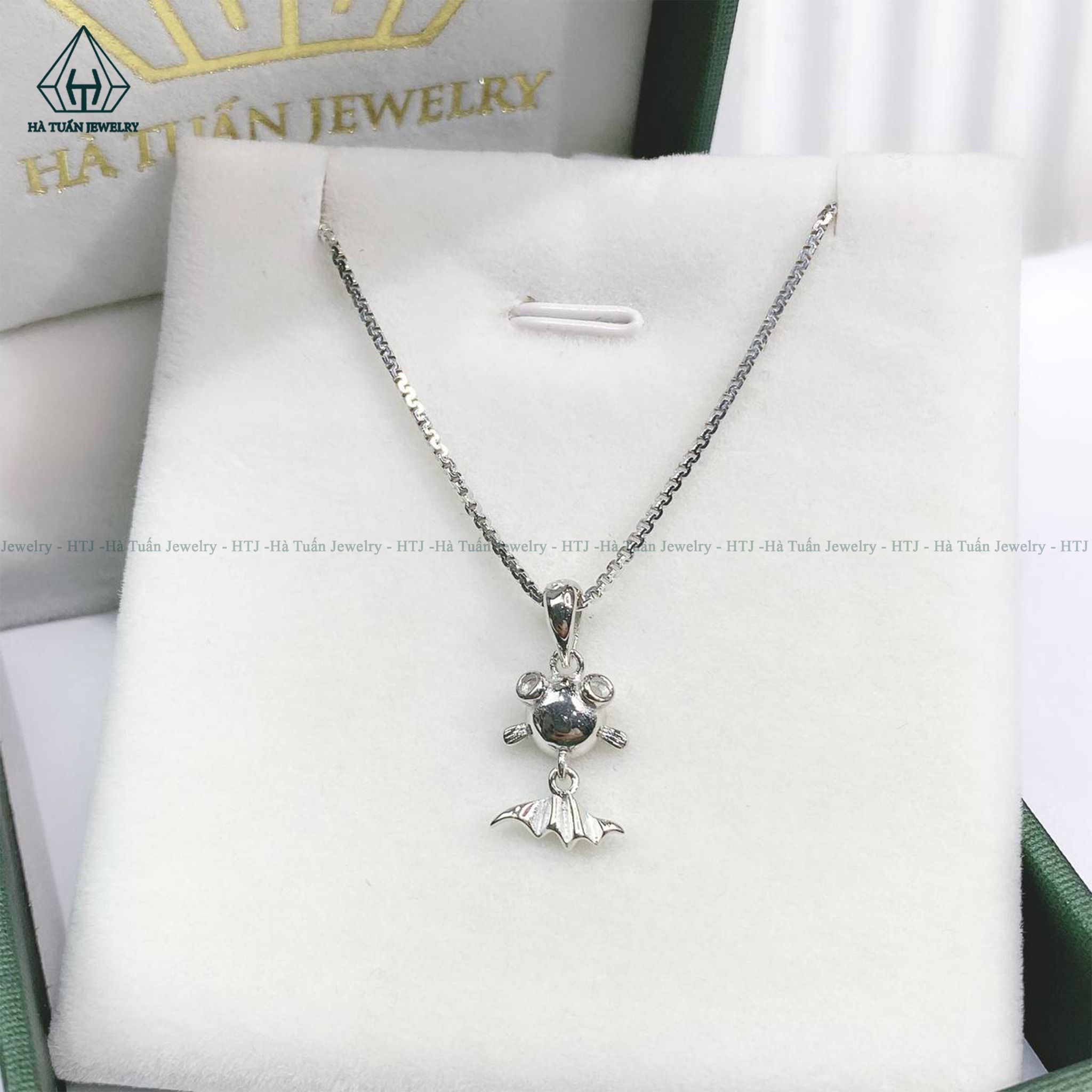 P360 Mặt dây chuyền con cá