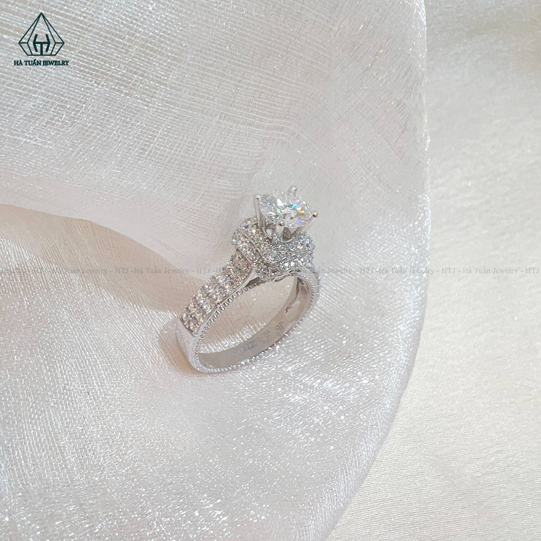 RX451 6.5mm Nhẫn nữ viền vuông