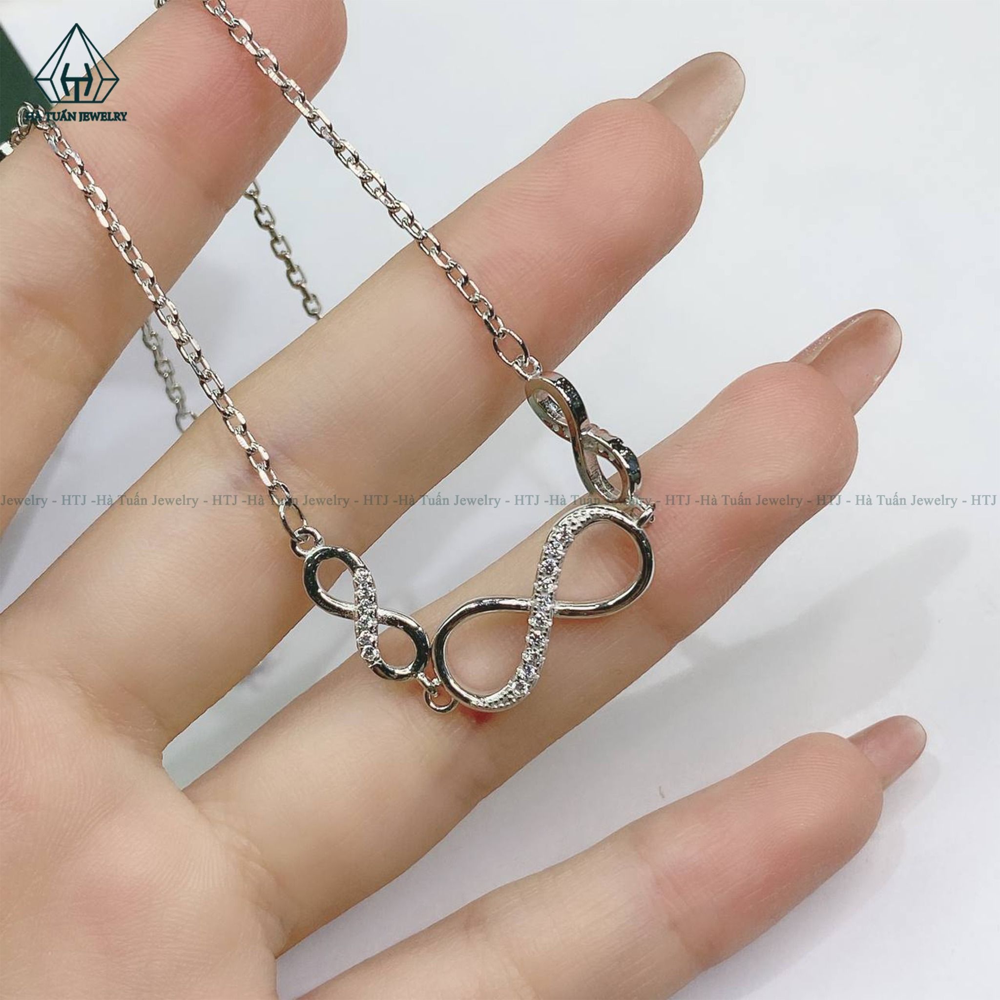 A338 Lắc chân vô cực
