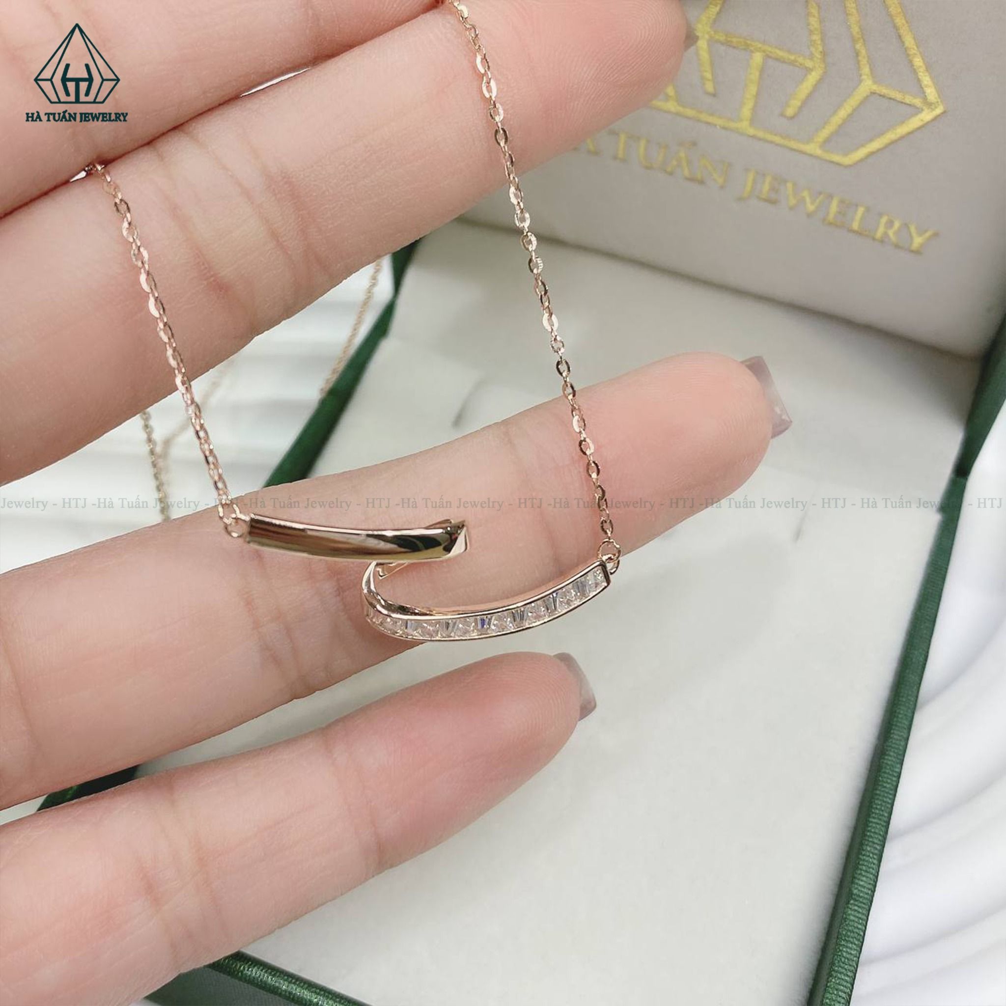N513 Dây chuyền mặt thanh xoắn