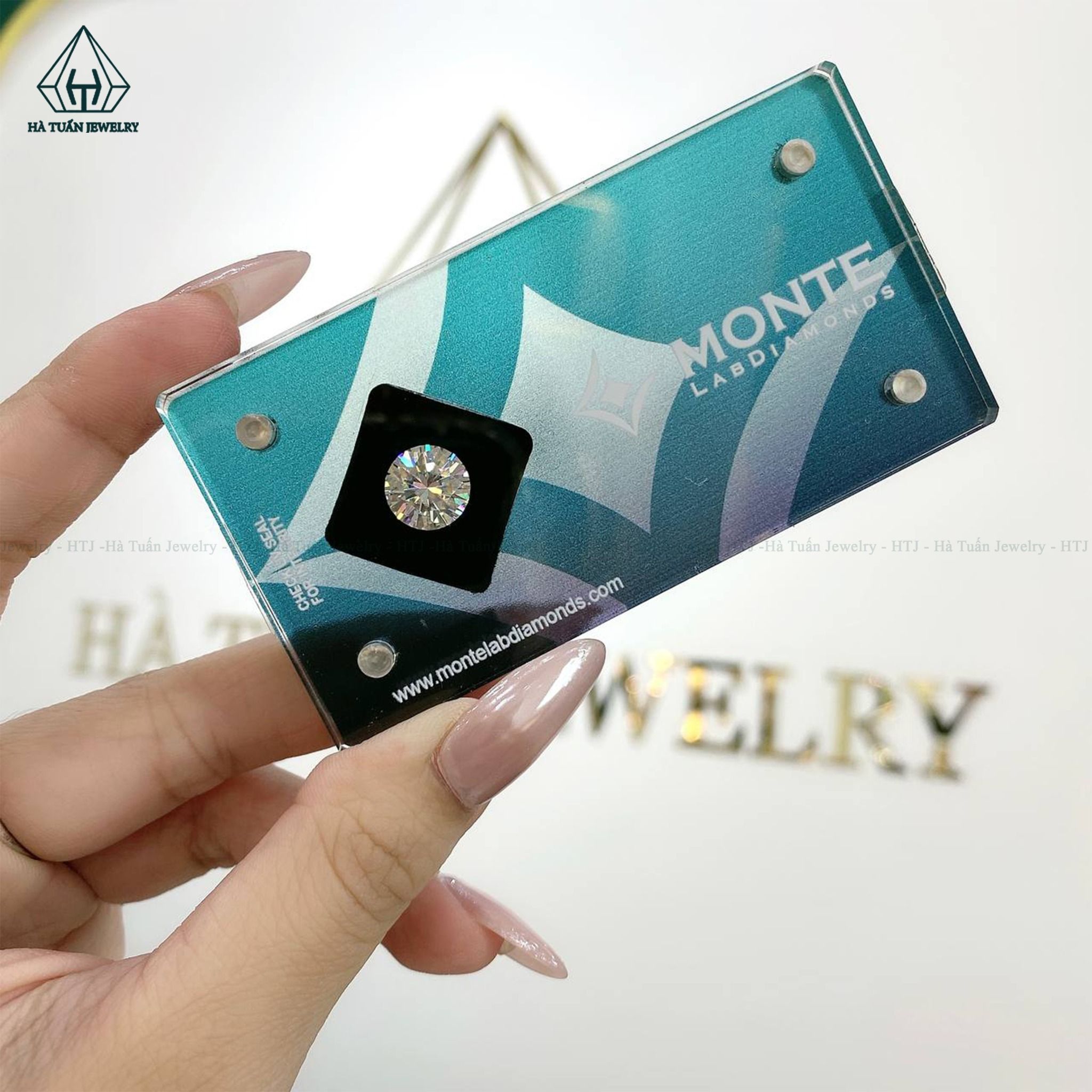 MMW50 DEF MLD6223689370 Moissanite Monte