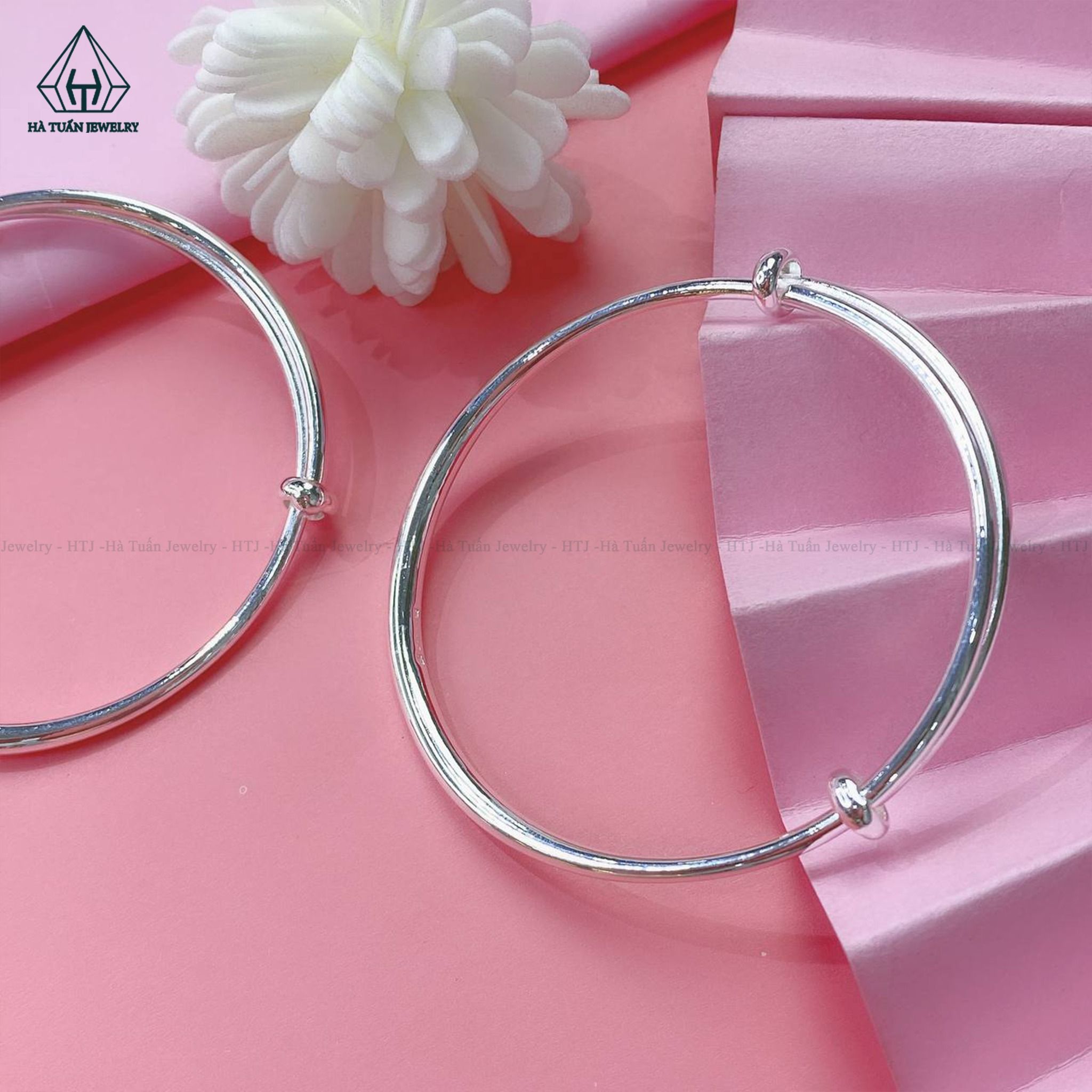 BB027 Vòng cứng trơn freesize