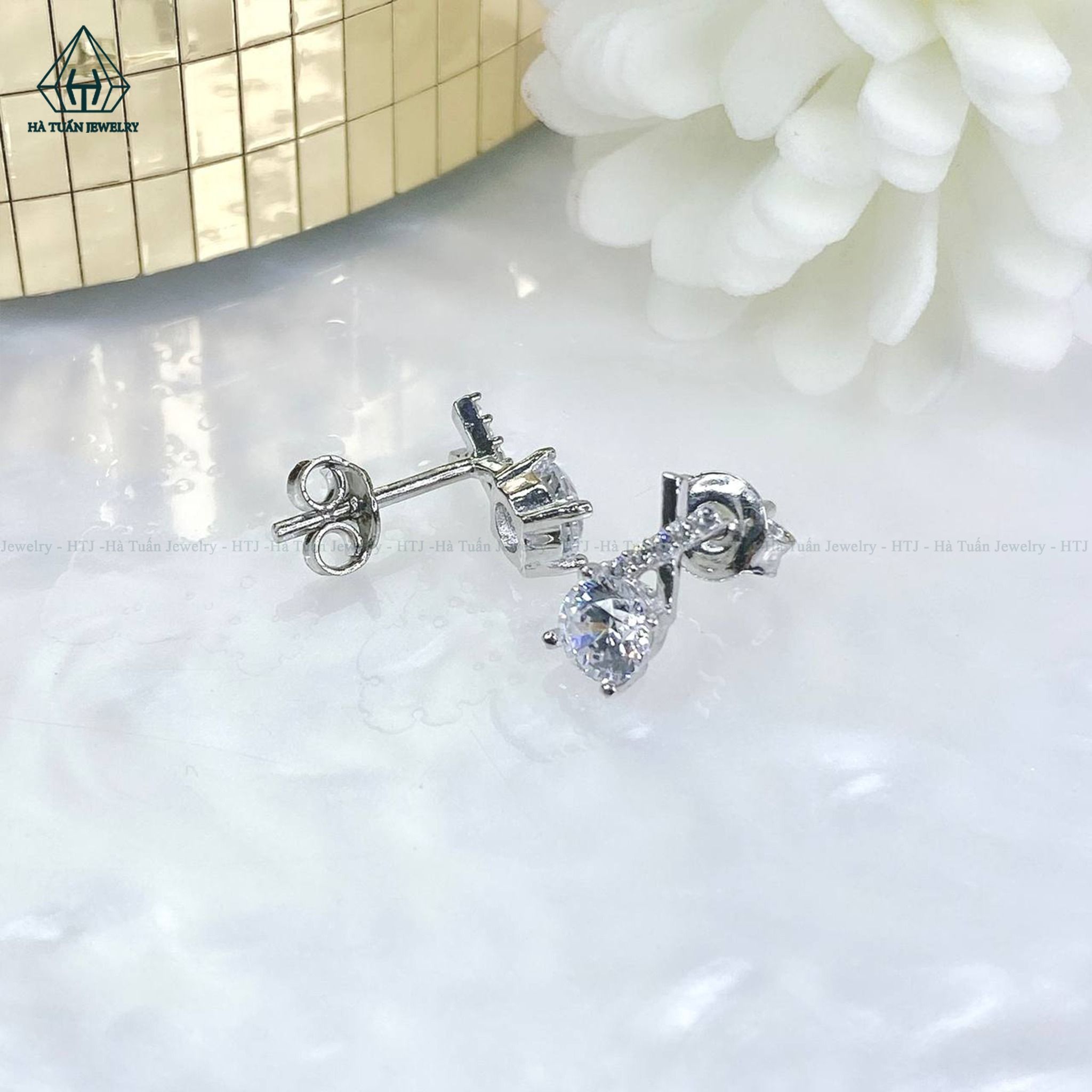 E931 5mm chuôi đẩy Bông tai phối chữ X