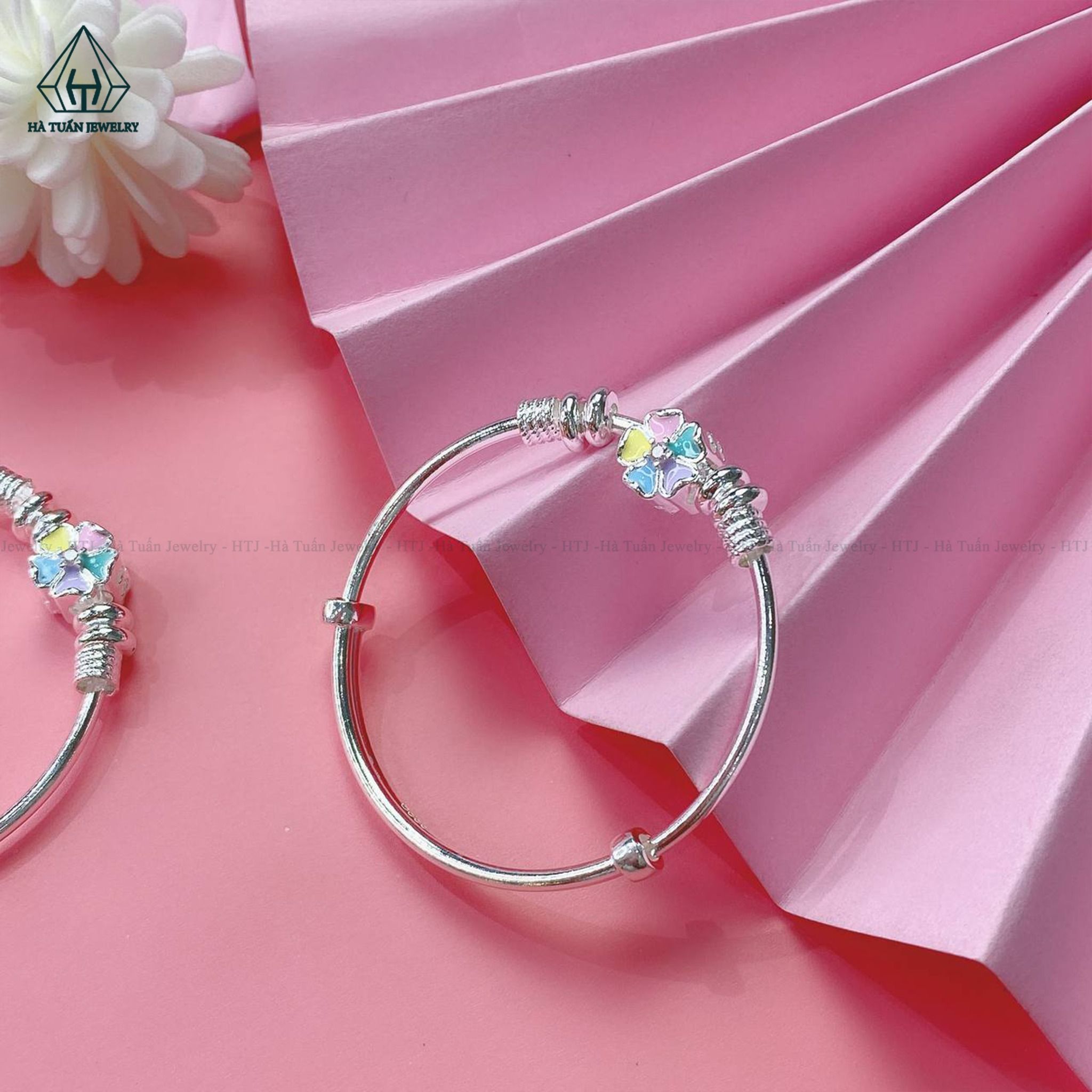 BGB102 Vòng cứng hoa ngũ sắc
