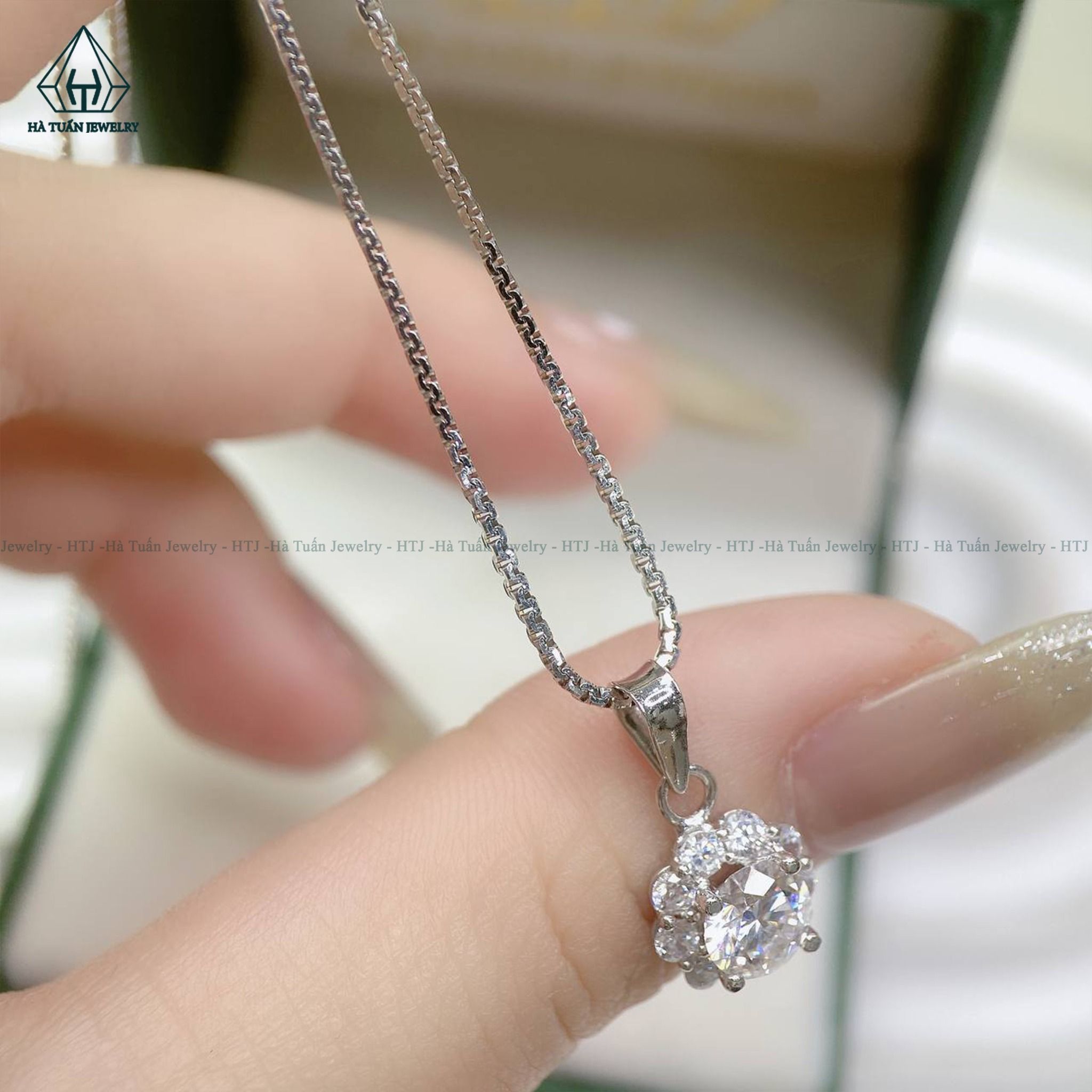 PX137 5.4mm Mặt dây chuyền hoa