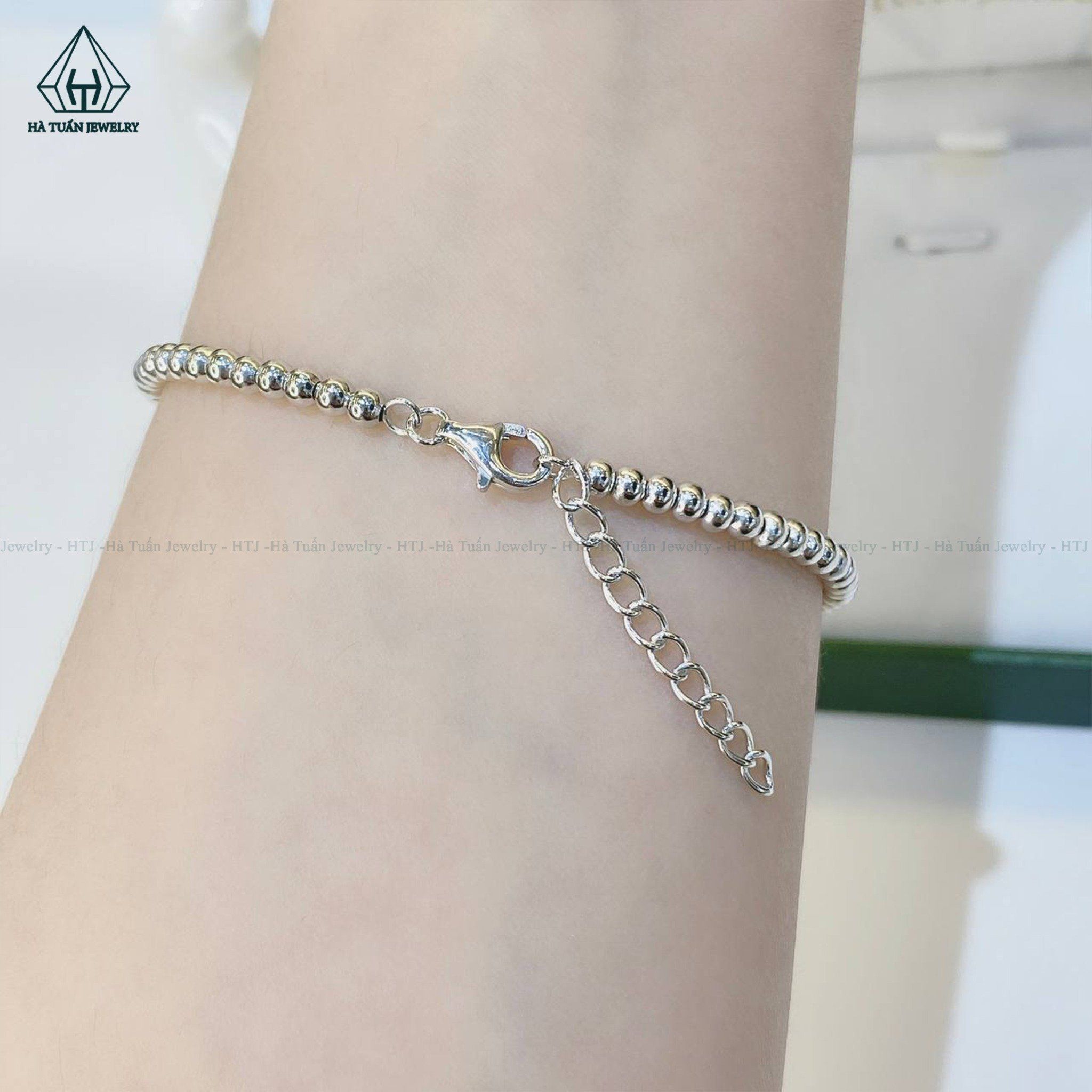 B807 lắc tay bi phối móng ngựa