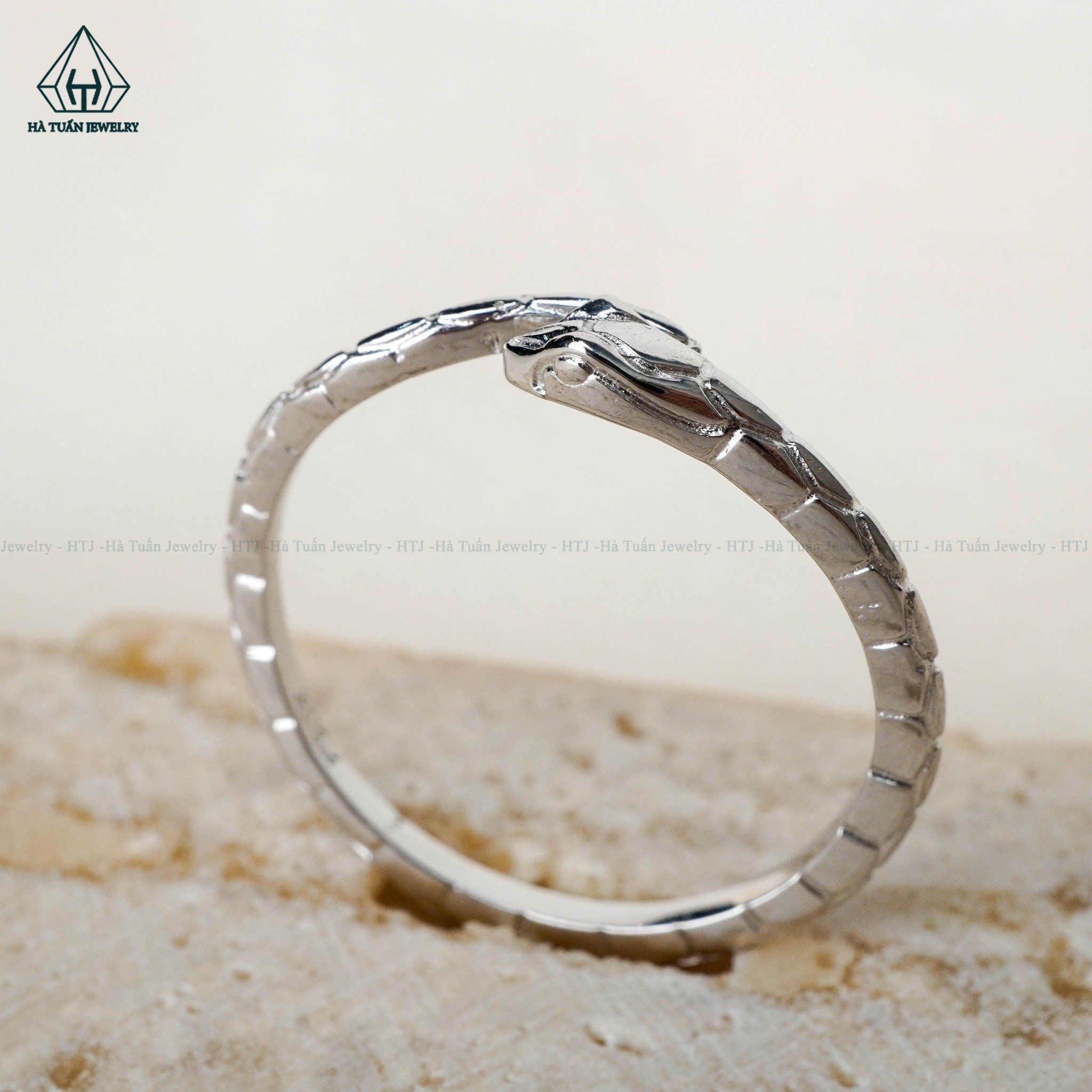 R927 Nhẫn rắn