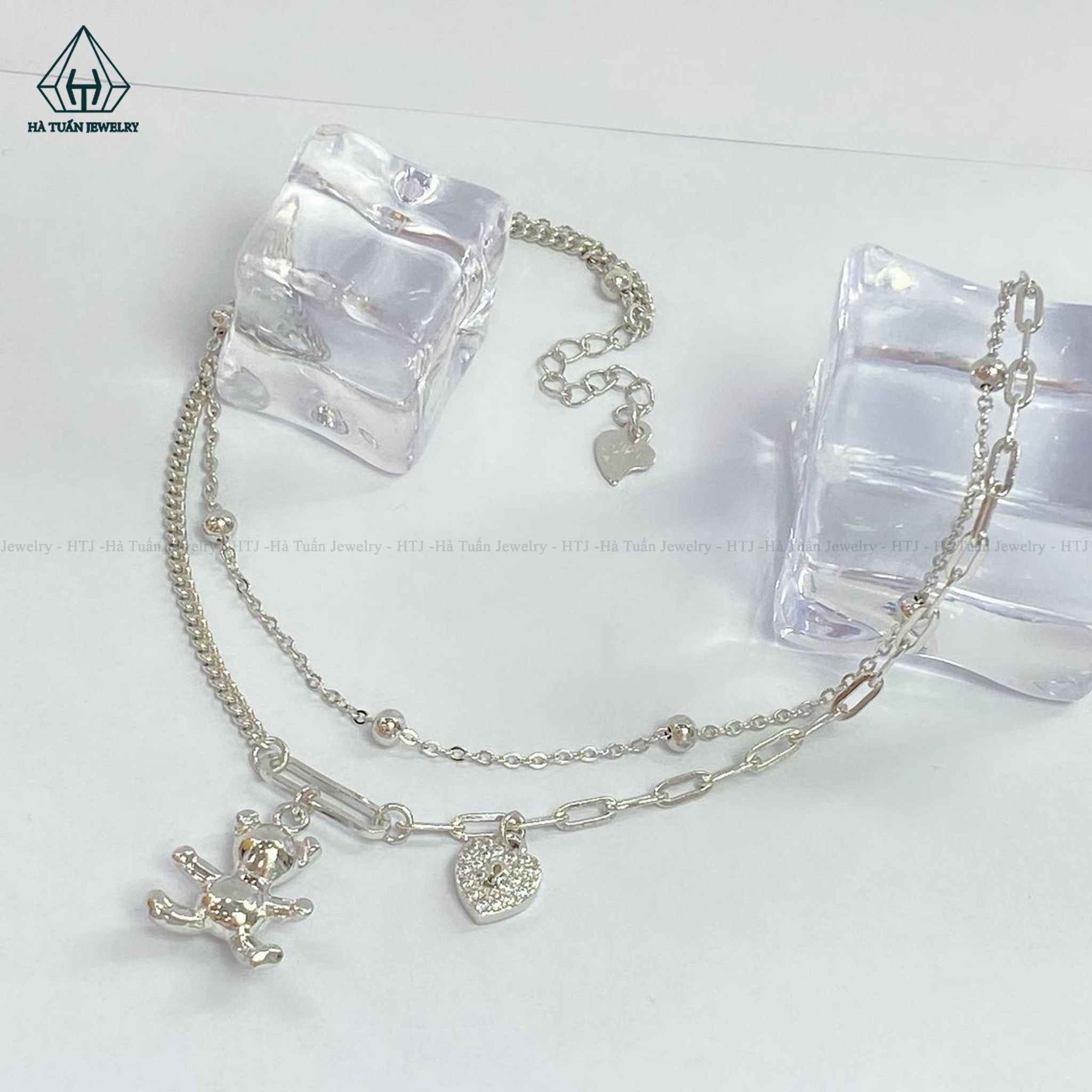 A367 Lắc chân gấu và khoá tim