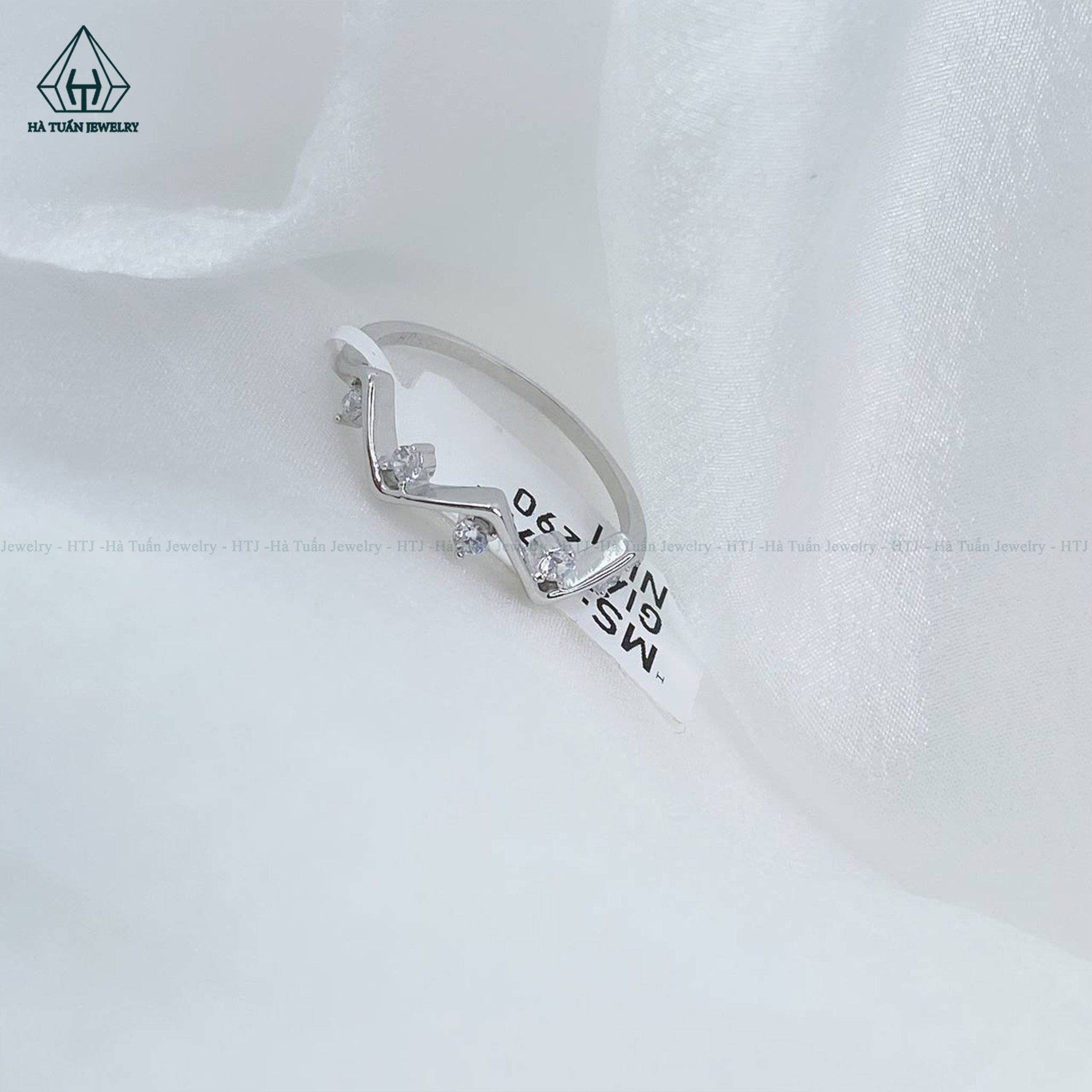 R921 Nhẫn nữ Ziczac